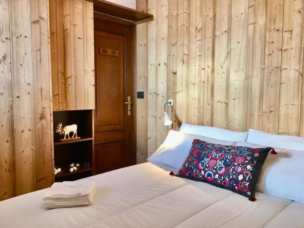 Apartamento Aroma Di Legno E Profumo Di Neve Breuil-Cervinia Exterior foto